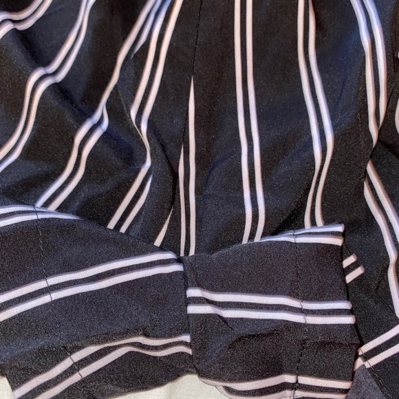 SHEIN PaperBag Shorts - Picture 3 of 3